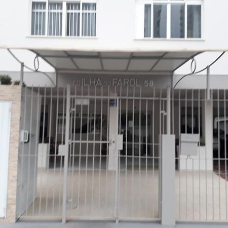 Otimo Apto. 180 Metros Da Praia Balneario Camboriu Ngoại thất bức ảnh